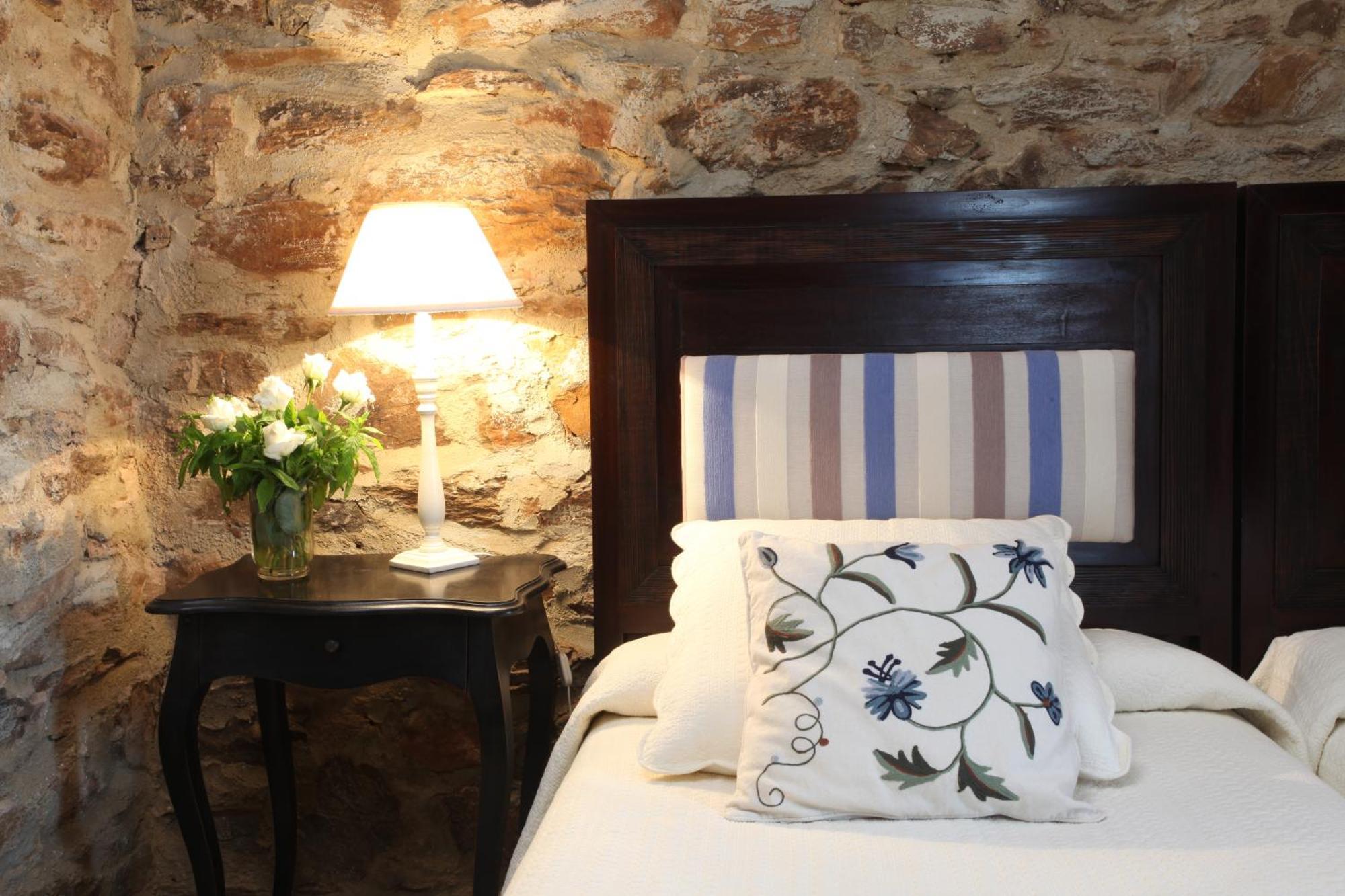 El Anadio Hotel Vilches Ngoại thất bức ảnh